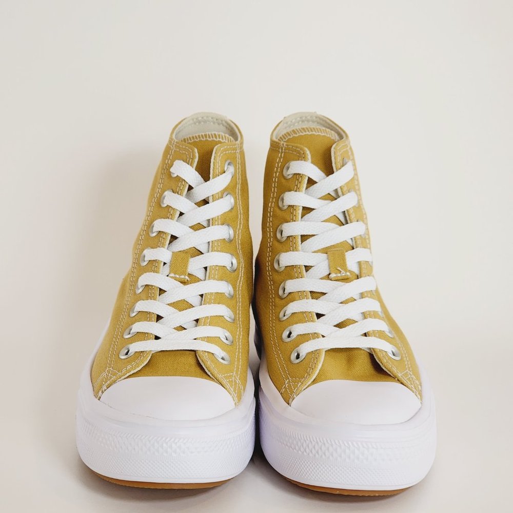 Converse CTAS Move Hi Seasonal Color Women's Platform Sneakers A06897C NWT - Picture 6 of 6